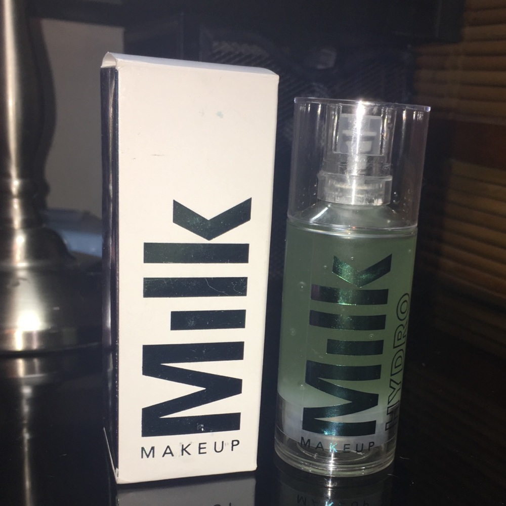 Milk Hydro Grip Primer